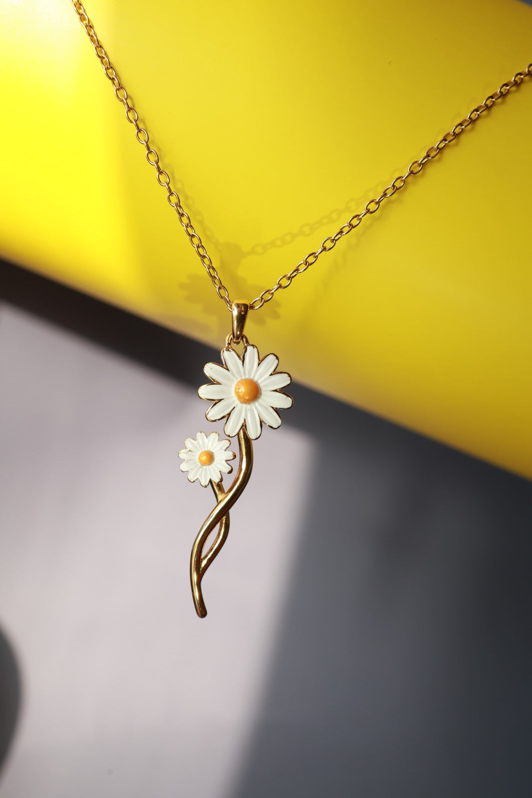 Necklace "Immortal Chamomile" - Dia & Co Jewelry